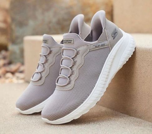 Skechers Womens Athleisure : : Clothing, Shoes & Accessories