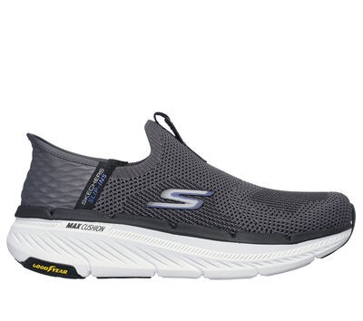 Skechers Performance India on Instagram: Max cushioning for max performance.  Comment below with your best time for completing 5km. To shop, search for  code 129293. #MaxCushioning #ComfortTech #FitnessLife #Workout #Skechers # Performance #HyperBurst