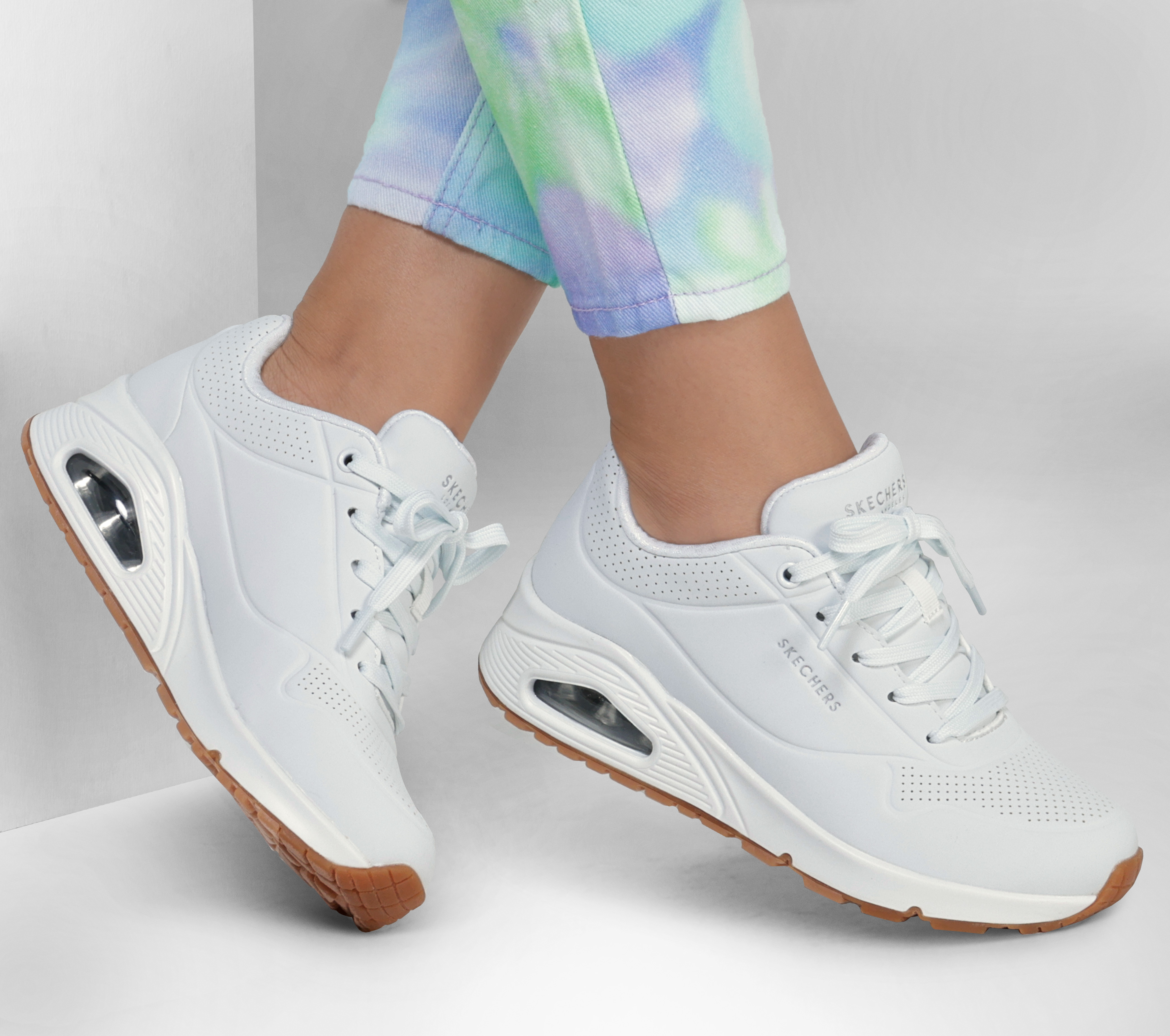 Skechers, Womens Uno Stand On Air