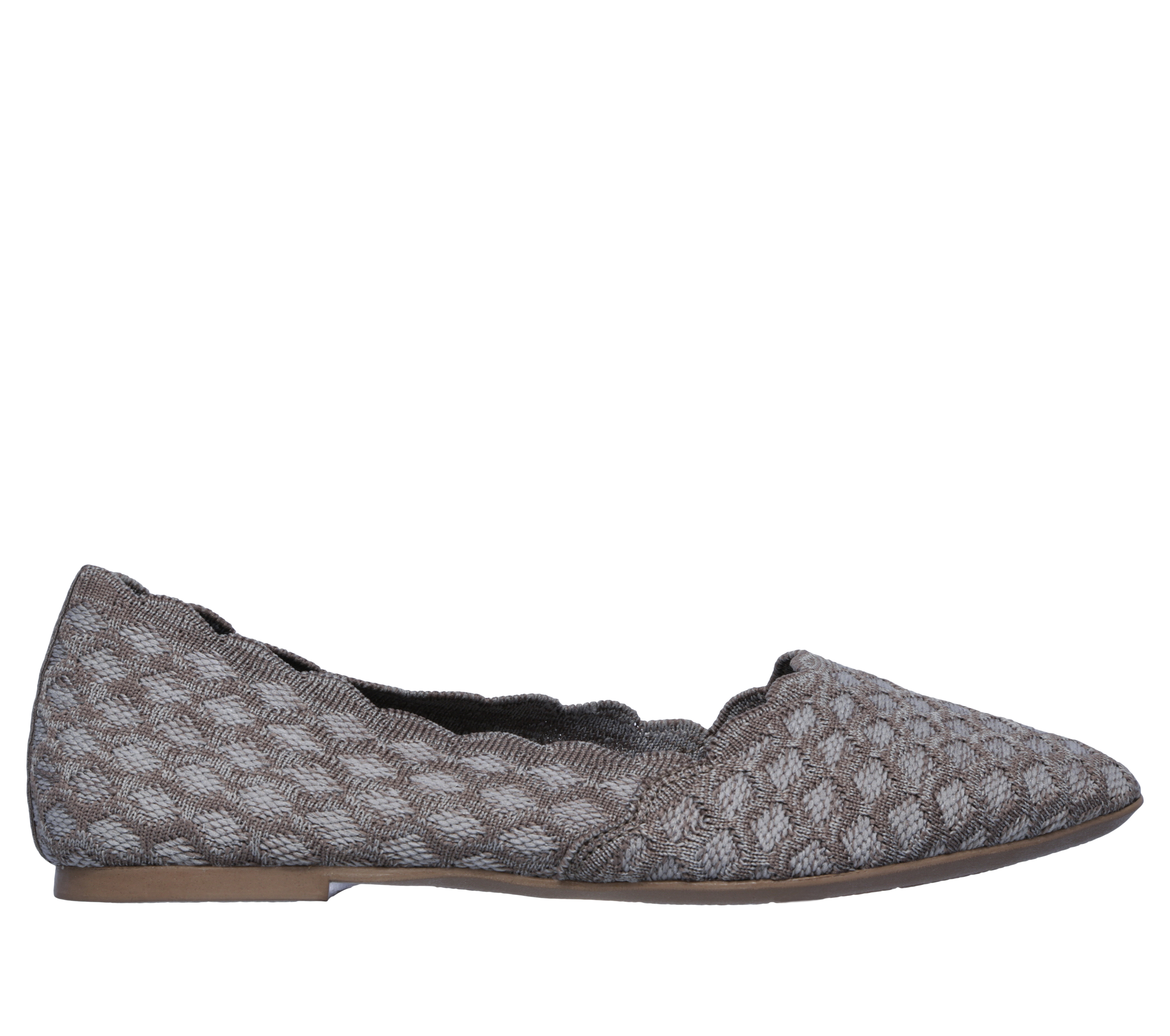 Cleo scallop 2025 ballet flat