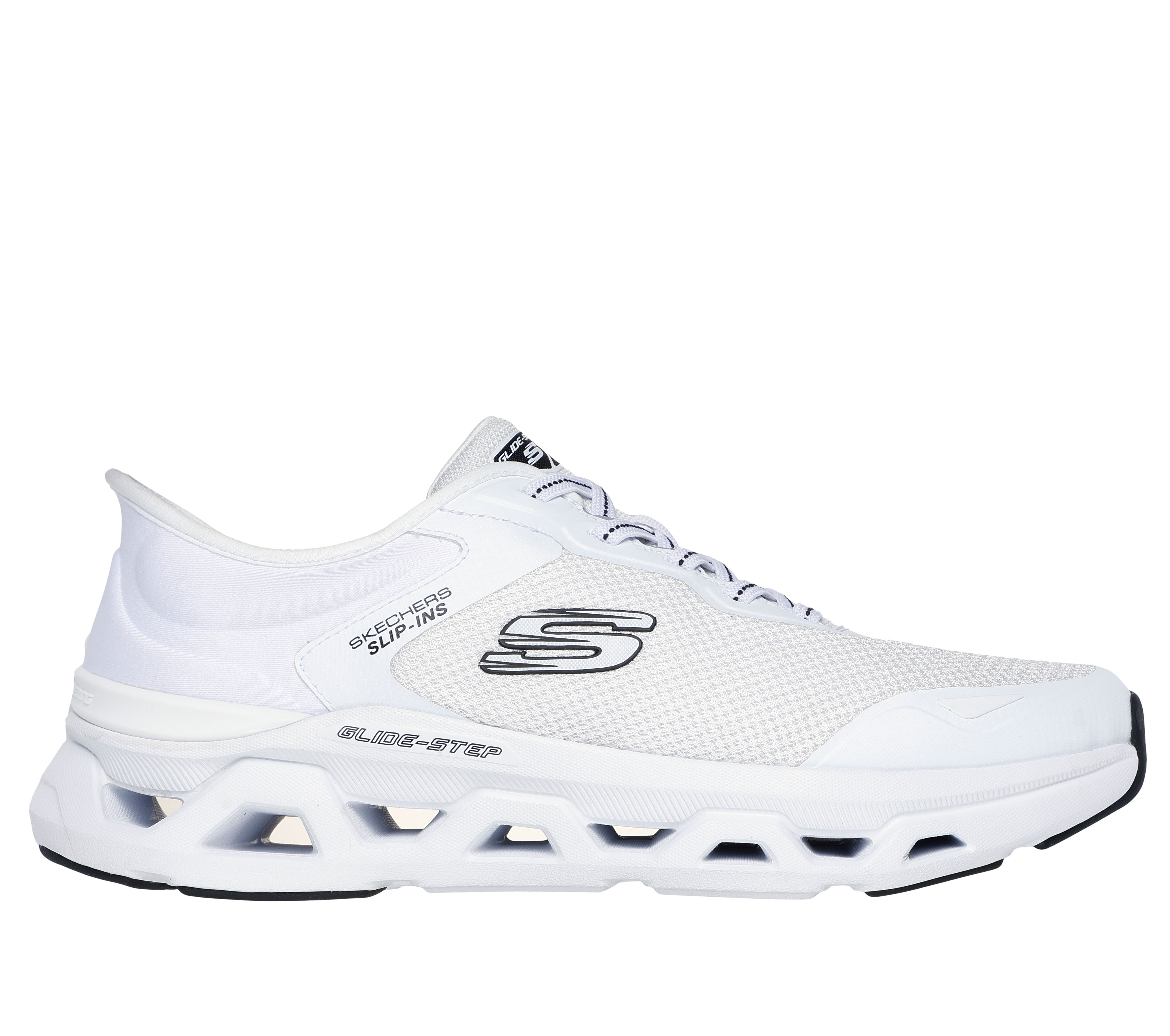 Skechers orders golf shoes size 15